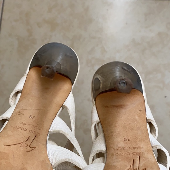 Vintage Giuseppe Zanotti Heels - Picture 4 of 5